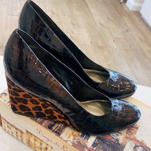 ELEGANT FLAT HEELS - BRAND NEW